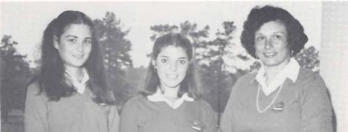 Mariza Alzamora, Alicia Dibos, Juana M. De Nari